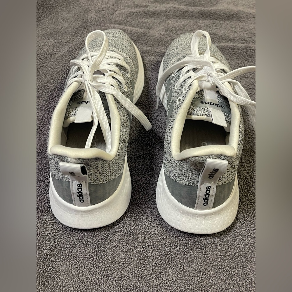 Adidas Cloudfoam Gray & White Knit Sneakers | Lace-Up Athletic Shoes | Size 9.5 - Picture 5 of 8